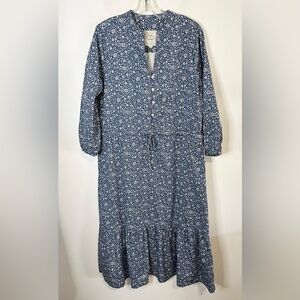 Hope & Henry Floral Print Organic Cotton Midi Dress in Blue and White. Size 10